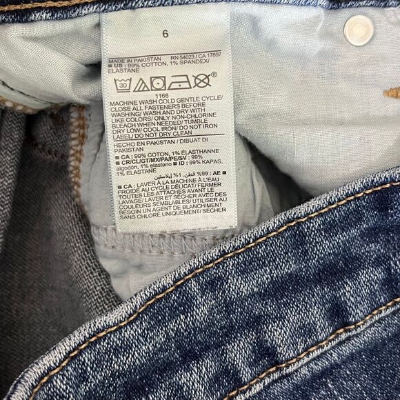 Old Navy High Waisted Button Fly OG Straight Ripped Cut Off Jeans Raw Hem 6 - Picture 8 of 9